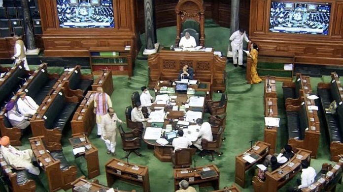 4 congress mps suspended from lok sabha for entire session