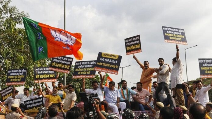 bjp delhi protest