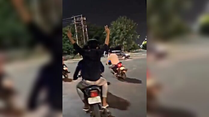 Noida Bike Stunting Video: