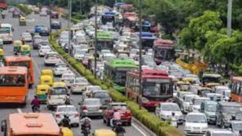 Delhi Traffic Jam: मरम्मत कार्यों के वजह से दिल्ली में भीषण जाम, जानिए प्रभावित रास्तों की लिस्ट