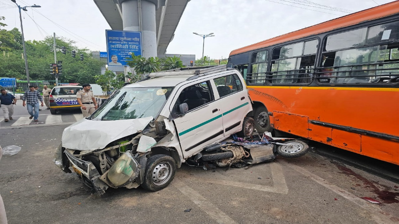 Delhi road accident: दिल्ली के सड़क हादसों में 10 में से 8 बार मौत!