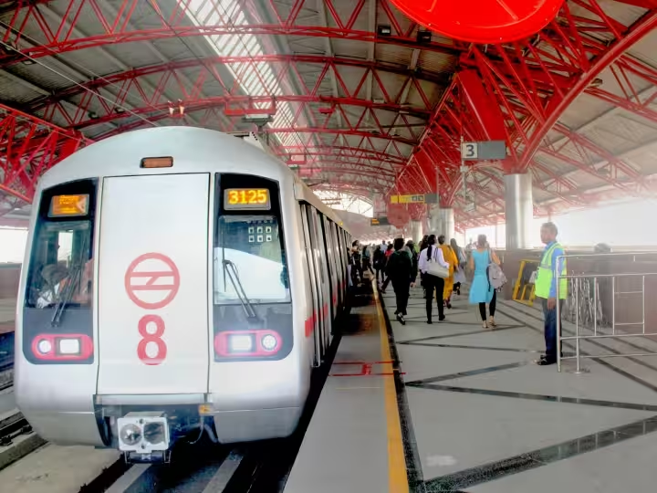 दिल्ली में दिवाली पर कब चलेगी पहली और आखिरी ट्रेन, DMRC ने बताया