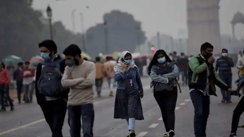 Delhi Weather Update: ठंड के लिए तैयार रहें दिल्लीवासी, कल से गिर सकता है पारा, जानें IMD की अपडेट