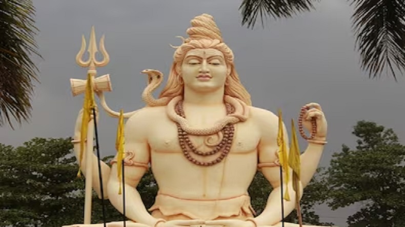 Lord Shiva: किसका ध्यान करते रहते हैं सर्वोपरि महादेव, ब्रह्मांड में सबसे बड़े भगवान का आराध्य कौन? जानिए