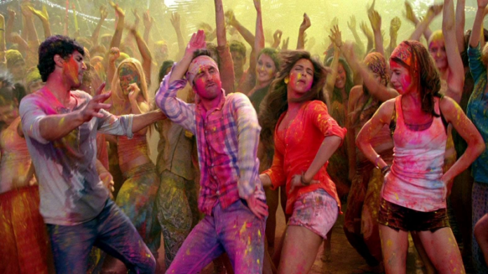 Holi 2024: These great films were released on Holi, know how was the situation at the box office?