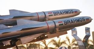 BrahMos Missile: भारत ने फिलीपींस को एक्सपोर्ट की ब्रहमोस मिसाइल, चीन को दिया कड़ा संदेश