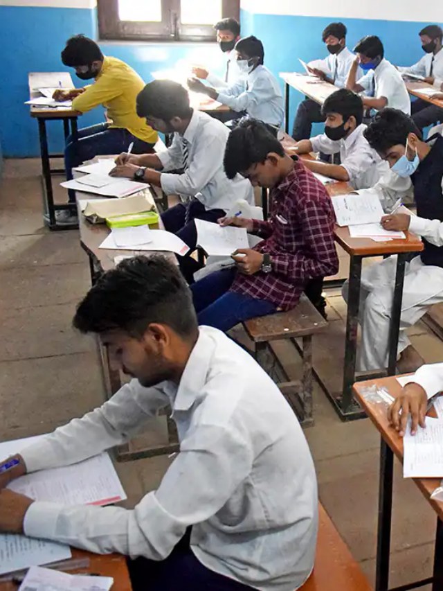 नहीं आएगा CBSE बोर्ड के टॉपर्स का नाम! जानिए क्यों