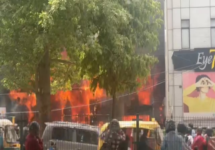 Delhi Fire News
