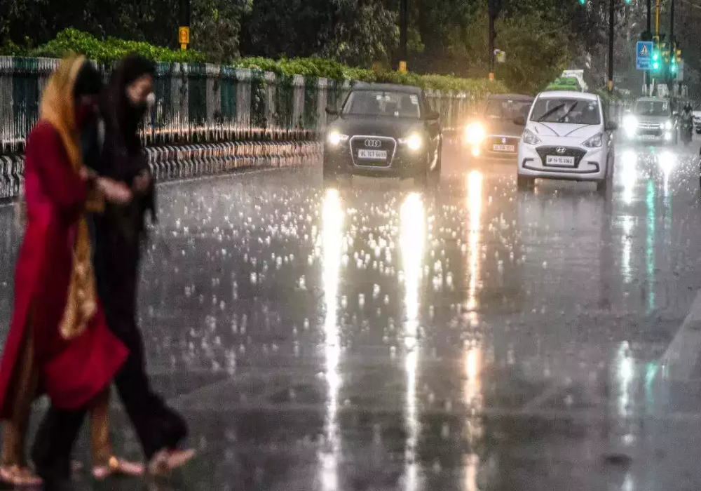 Delhi Weather: दिल्ली में जल्द होगी मॉनसून की एंट्री, जानिए अपने राज्य के मौसम का हाल